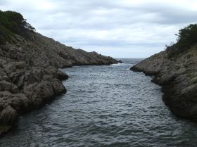 Cala Pedrosa very narrow bay near Estartit