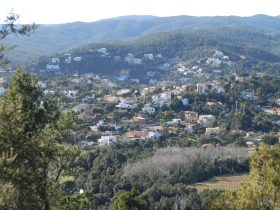 Urbanisations near Calonge from walking path