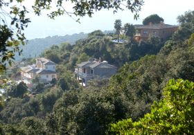 Houses in Mas Nou above Castell dAro