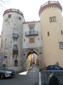 Ceret Porte de France