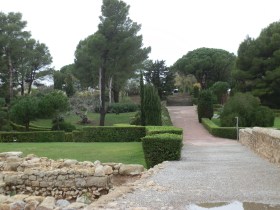 Empuries gardens connecting the Greek and Roman parts of the site