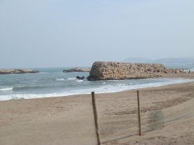 Portwall at Empuries showing the change in sea level