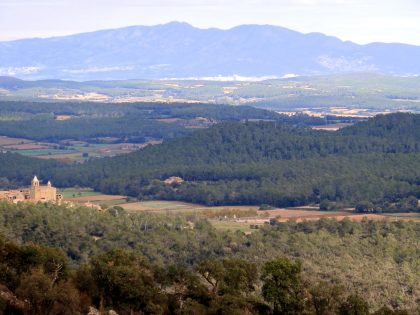 View from the walk from Monells looking back towards Sant Sadurni and Roses in the distance