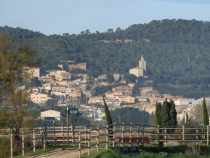 Mont-ras from the Ruta del Tren Petit path