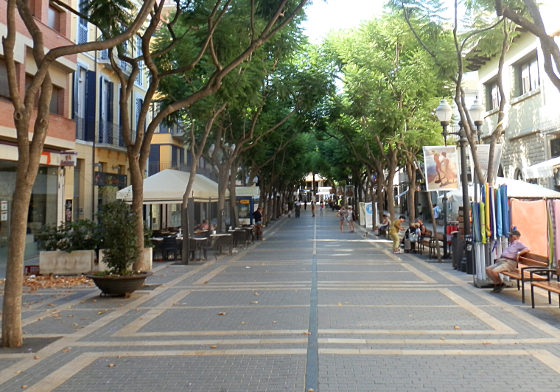 Sant Feliu de Guixols Rambla